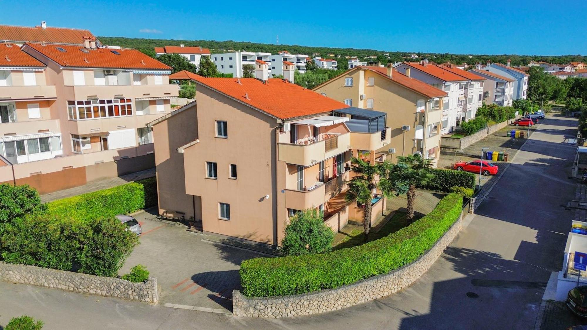 Malinska - Apartment Glavas Kültér fotó